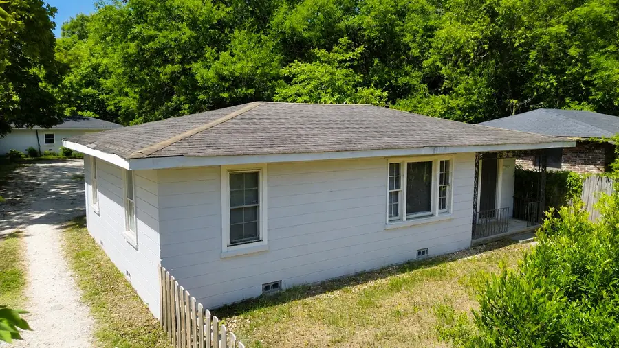 1045 Seaside Lane #Apt A & B, Charleston, SC 29412 - #2