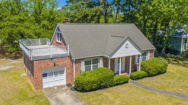 301 Mcclain Street, Charleston, SC 29407
