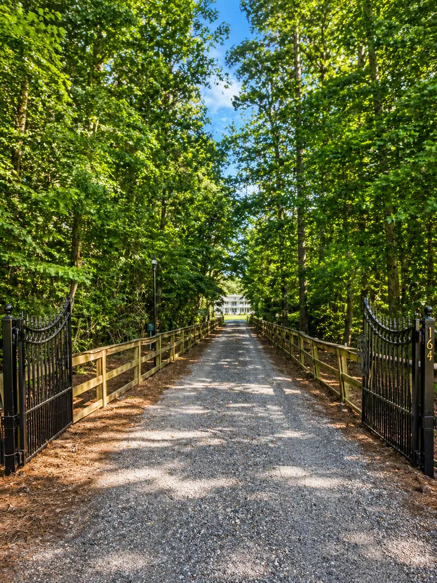 164 Sparrow Road, Saint George, SC 29477 - #2