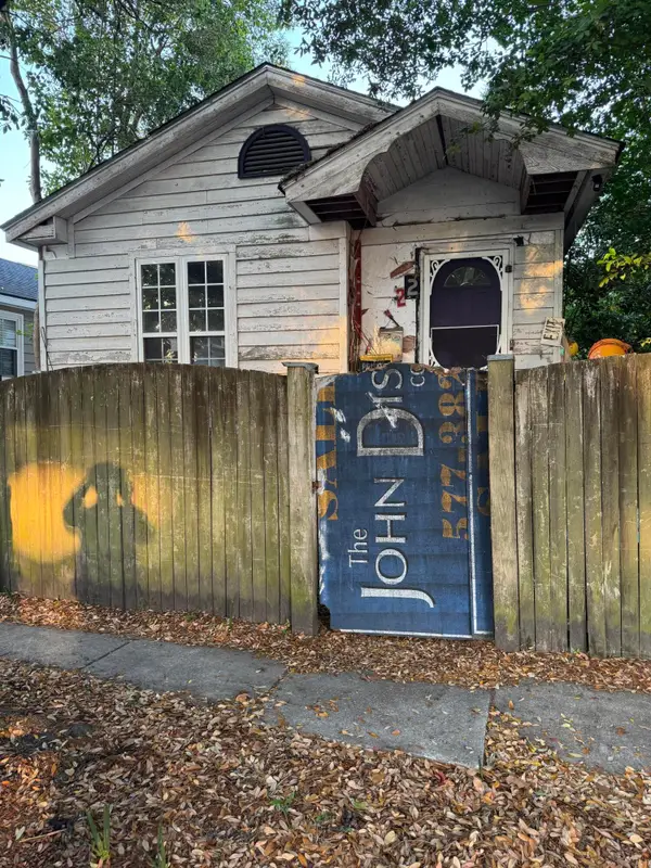 2 S Enston Avenue, Charleston, SC 29403