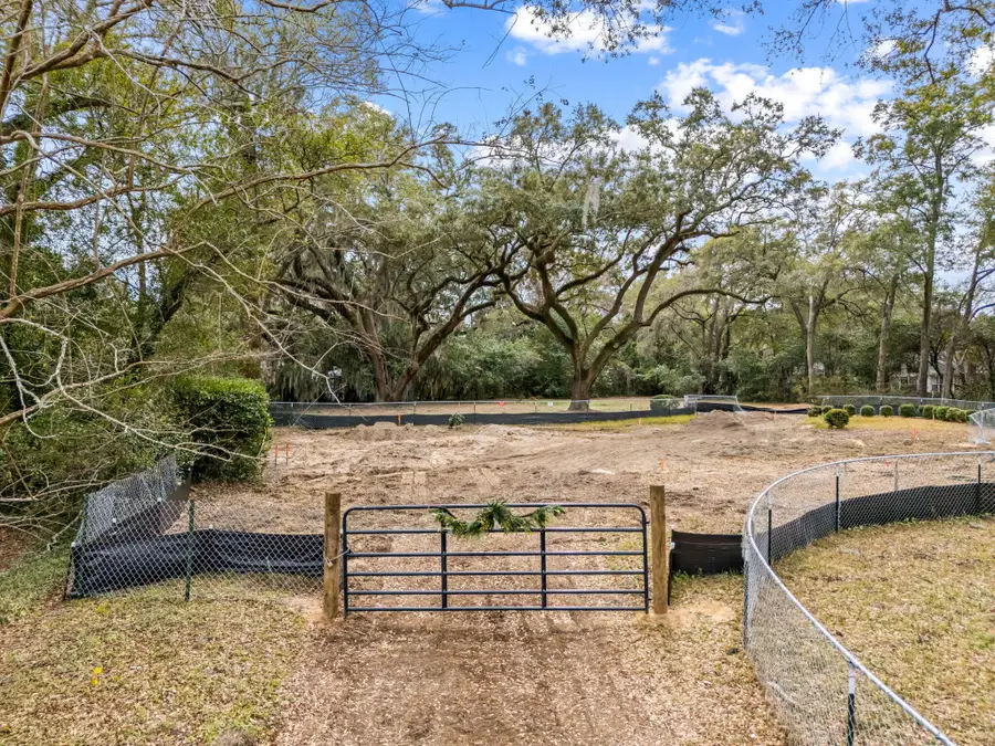1042 Chambers Lane, Mount Pleasant, SC 29464 - #2