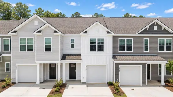 842 Long Bluff Road, Summerville, SC 29486