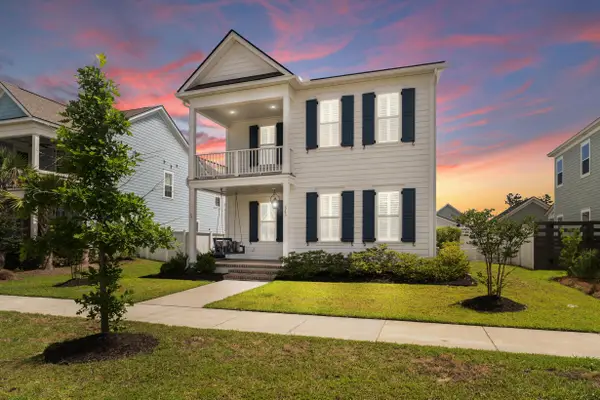 645 Blueway Avenue, Summerville, SC 29486