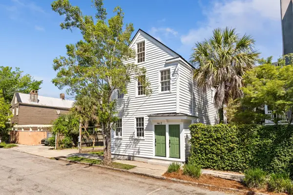 2 Henrietta Street, Charleston, SC 29403