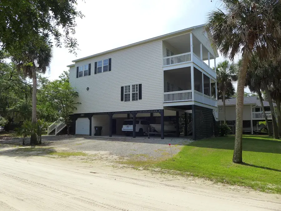 3332 Myrtle Street, Edisto Island, SC 29438 - #3