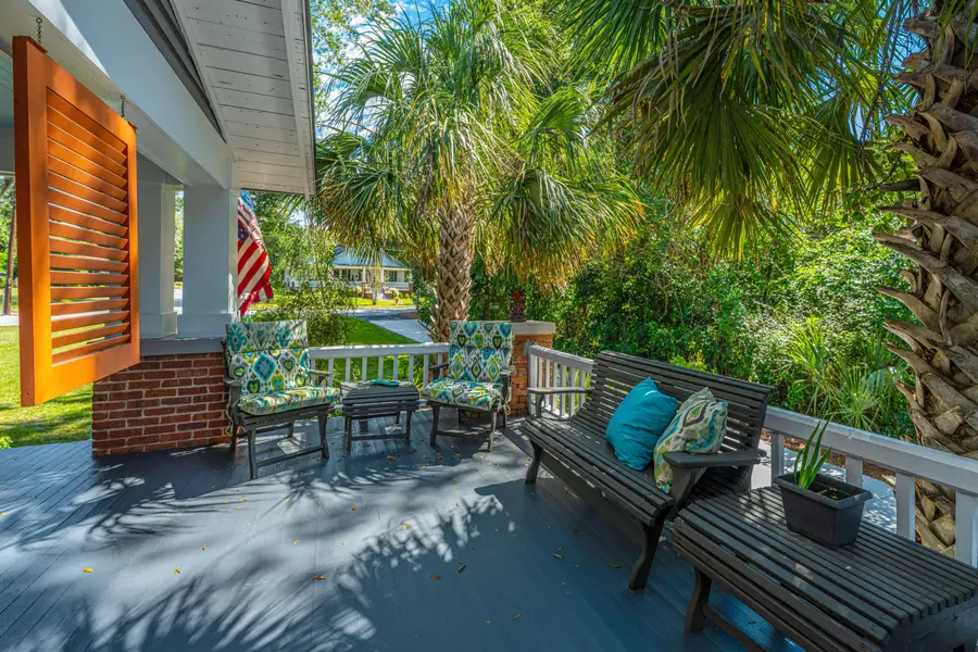 117 Fishburne Street, Walterboro, SC 29488 - #2
