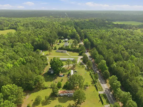 1154 Edgewater Road, Pineville, SC 29468