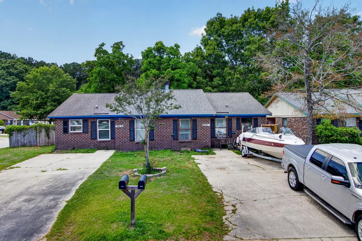 350 Dorchester Manor Boulevard, North Charleston, SC 29420 - #1