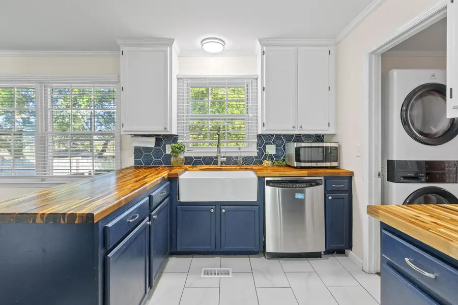 5729 Saint Angela Drive, North Charleston, SC 29418 - #3