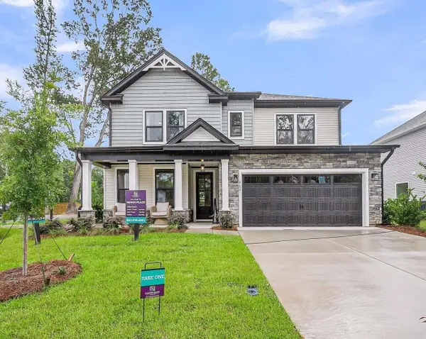 216 Creek Pointe Drive, Moncks Corner, SC 29461