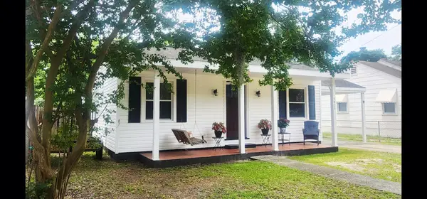 5825 Moore Street, Hanahan, SC 29410