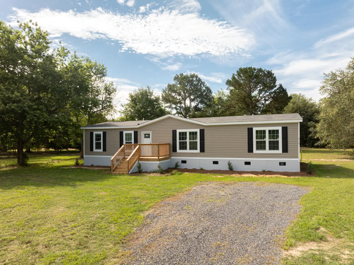 310 Michelle Street, Eutawville, SC 29048 - #1
