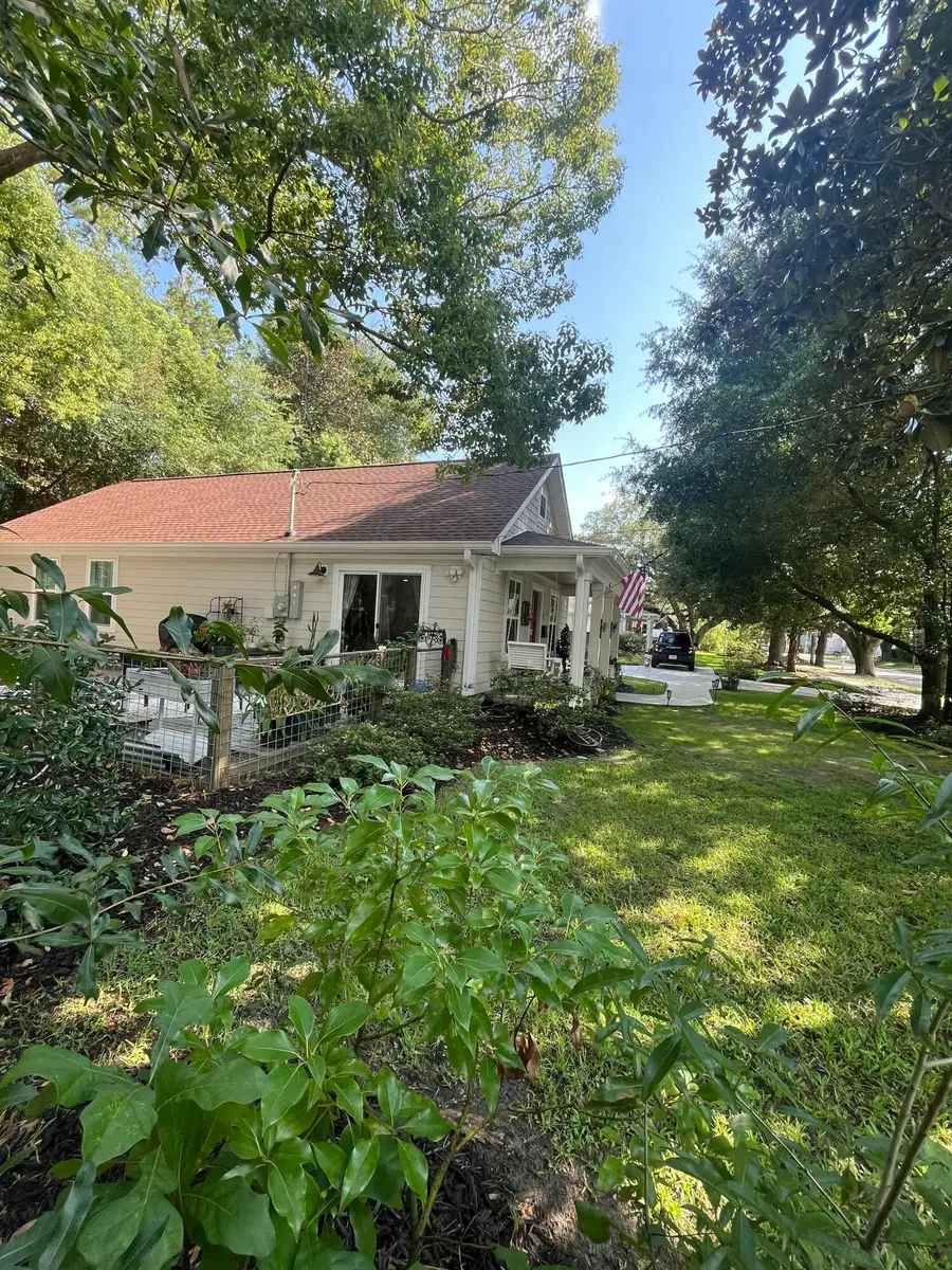 105 S Kaminski Street, Georgetown, SC 29440 - #3