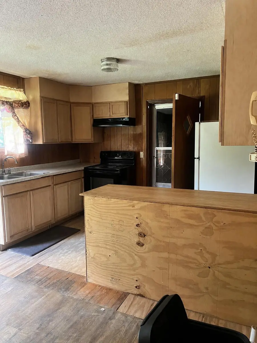3385 Saint Peters Road, Walterboro, SC 29488 - #3