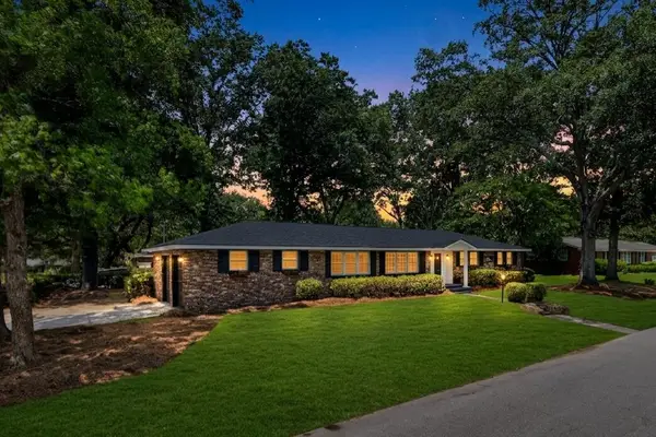 1929 Westminster Road, Charleston, SC 29407