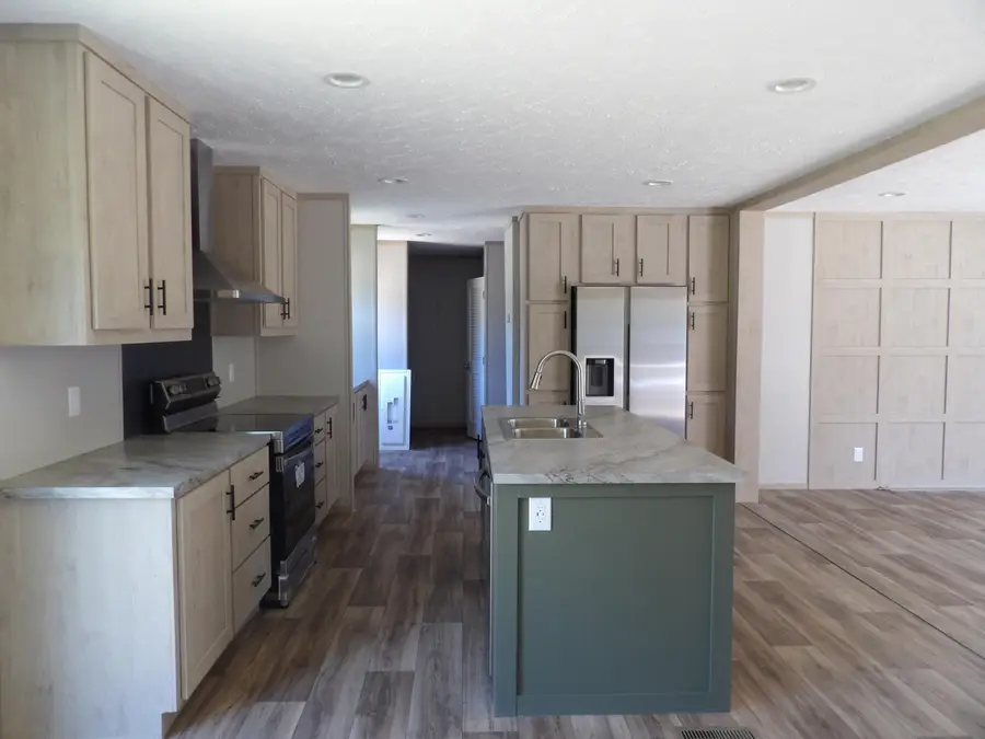 2333 Francis Marion Boulevard, Summerton, SC 29148 - #3
