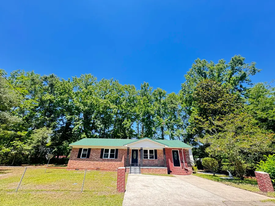 210 Grayson Street, Walterboro, SC 29488 - #2