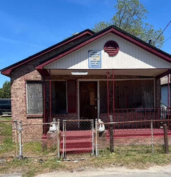 2032 Groveland Avenue, North Charleston, SC 29405