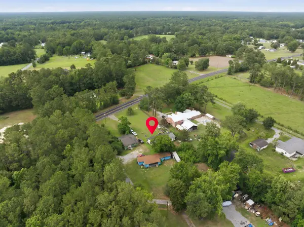 208 Rae Lane, Bonneau, SC 29431