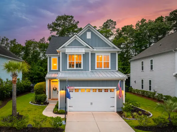 2898 Clearwater Drive, Mount Pleasant, SC 29466