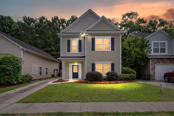 1752 Towne Street, Johns Island, SC 29455