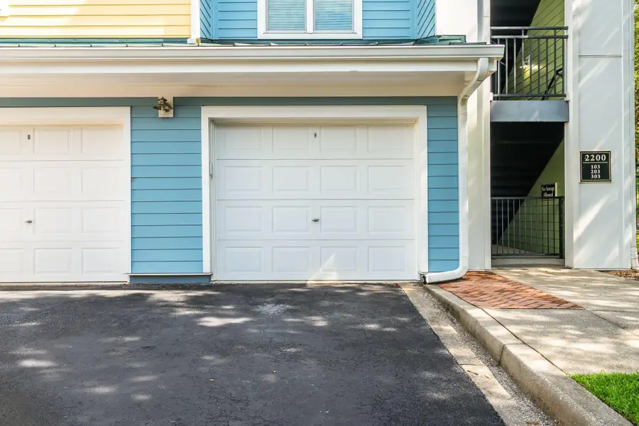 2200 Belle Isle Avenue #303, Mount Pleasant, SC 29464 - #2