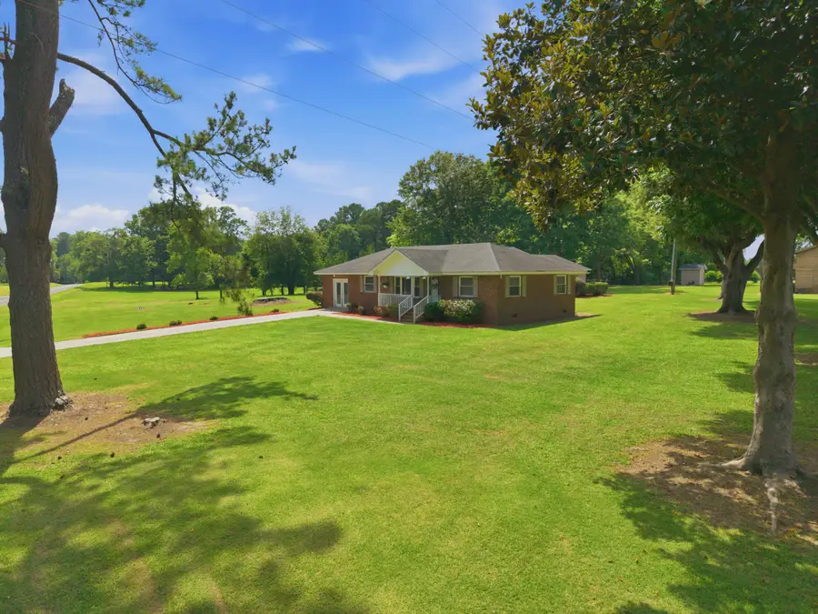 1469 Wren Road, Saint Stephen, SC 29479 - #2