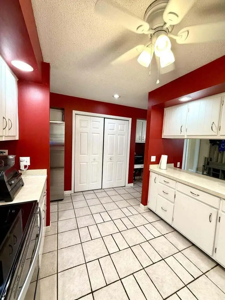 4098 Slaughter Drive, Orangeburg, SC 29118 - #3