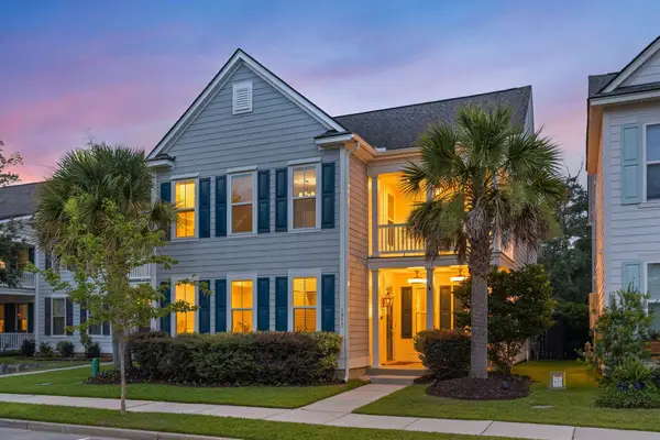 1977 Shadetree Boulevard, Johns Island, SC 29455