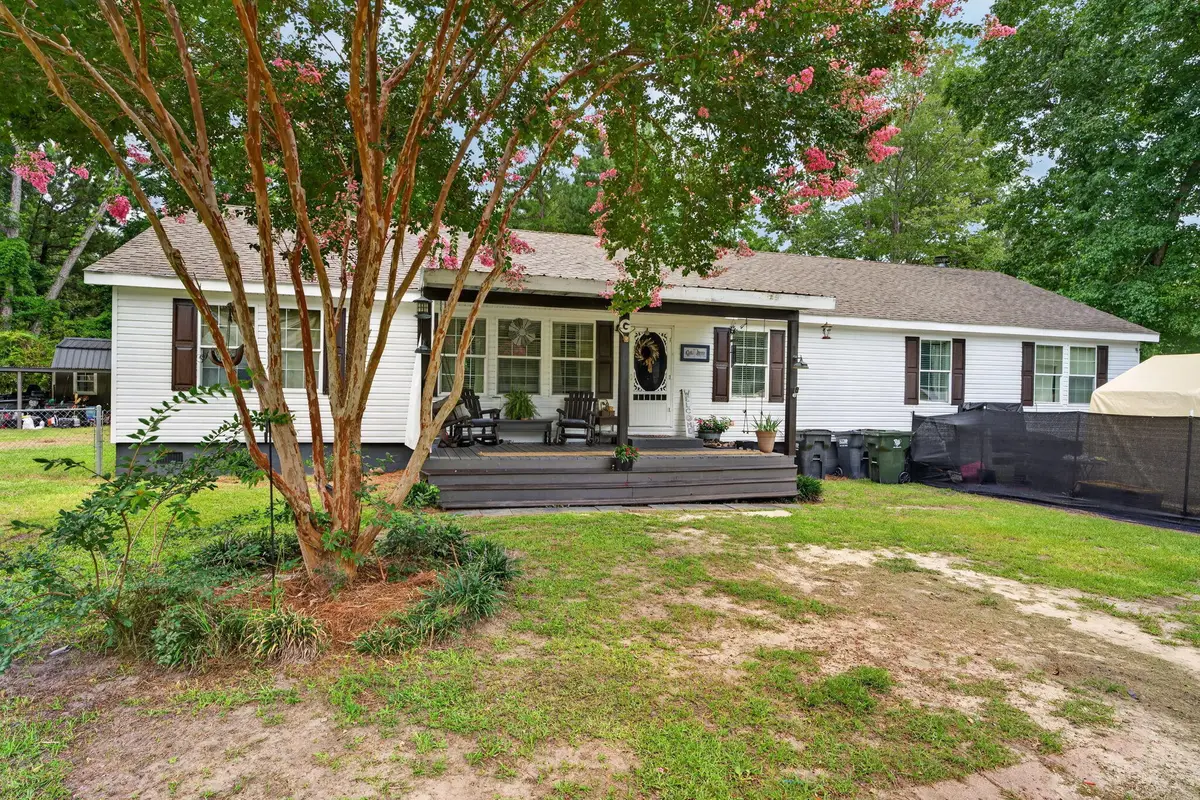 146 Glen Street, Summerville, SC 29483 - #1