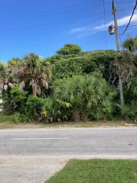 910 E Arctic Avenue, Folly Beach, SC 29439 - #2