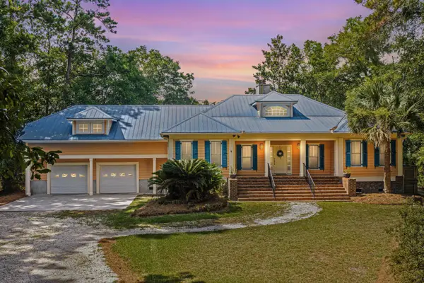 8535 Middleton Point Lane, Edisto Island, SC 29438