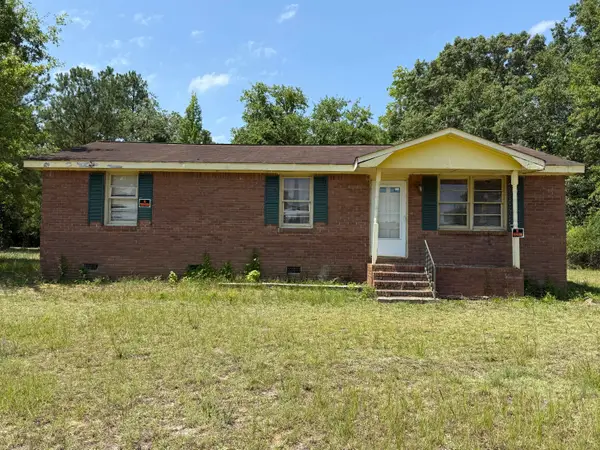 118 Foxie Lane, North, SC 29112