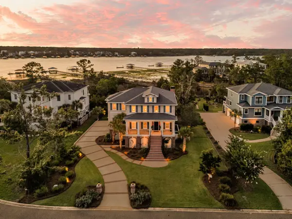 1716 Bowline Drive, Mount Pleasant, SC 29466