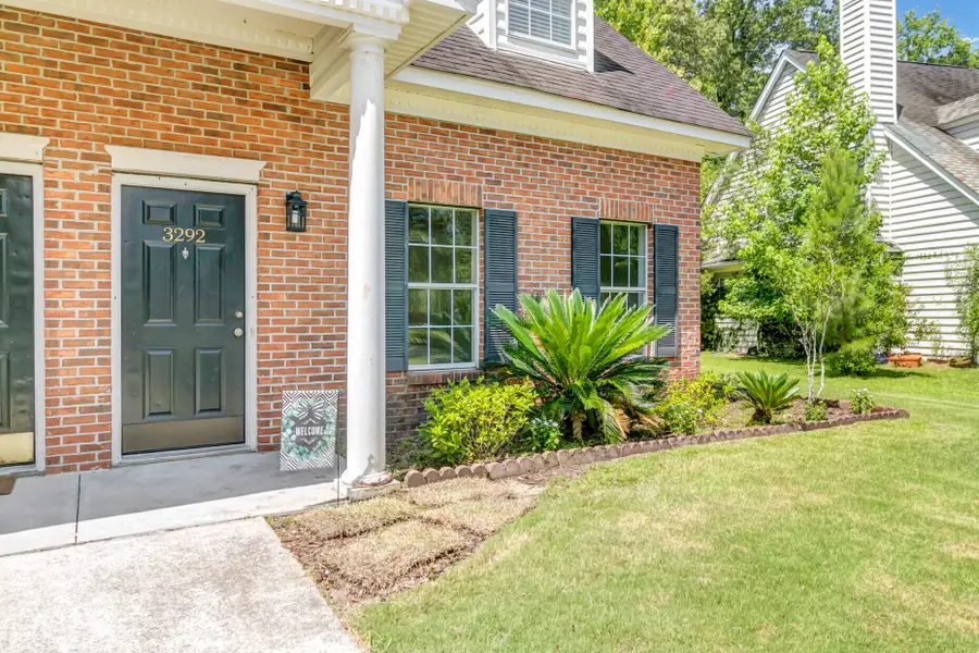 3292 Queensgate Way, Mount Pleasant, SC 29466 - #3