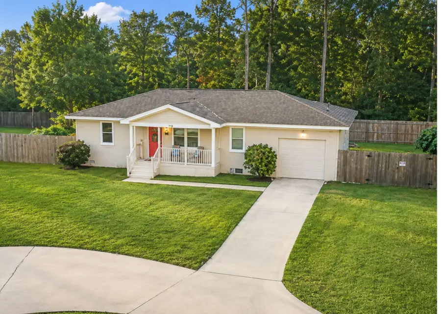134 Wells Circle, Saint Stephen, SC 29479 - #2