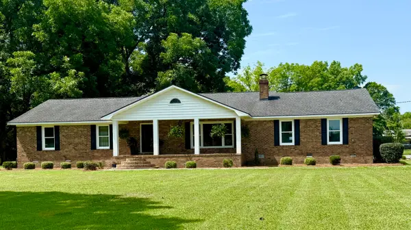 915 W Main Street, Harleyville, SC 29448