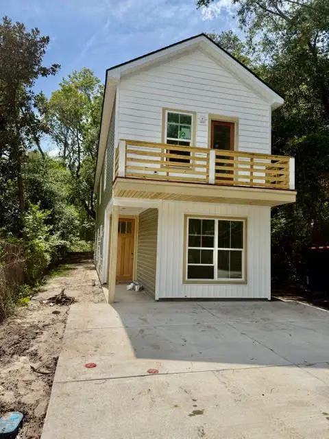 4713 Mint Avenue, North Charleston, SC 29405