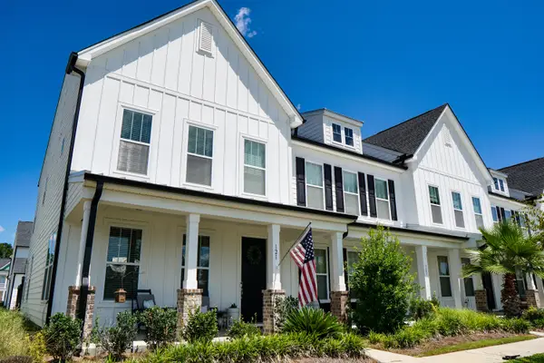 121 Summer Tanager Drive, Ravenel, SC 29470