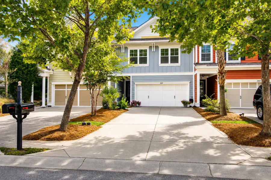 2069 Kings Gate Lane, Mount Pleasant, SC 29466 - #2