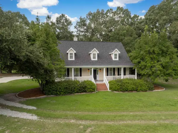 463 Campbell Road, Ridgeville, SC 29472