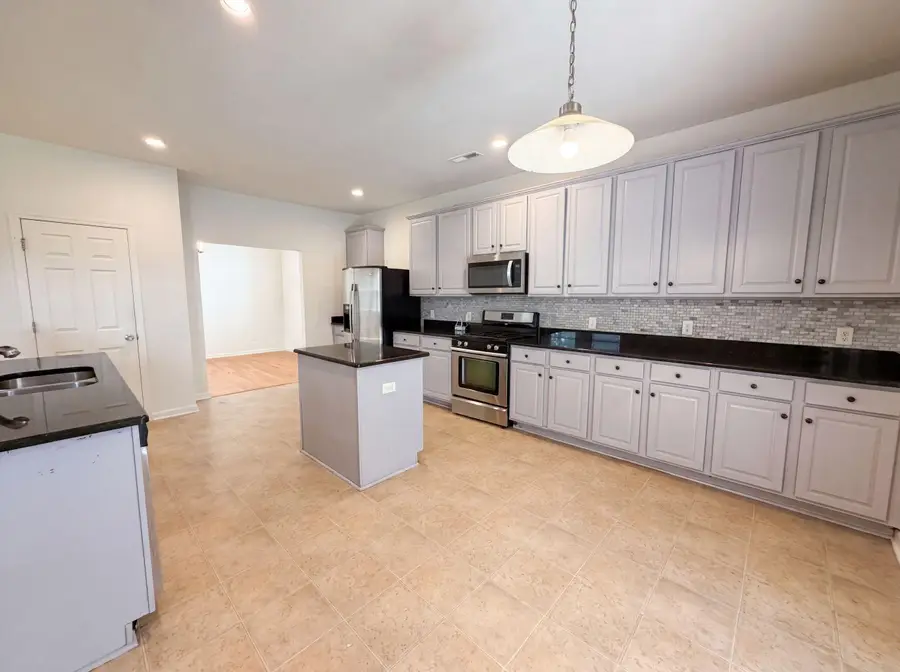 252 Cameron Street, Summerville, SC 29486 - #2