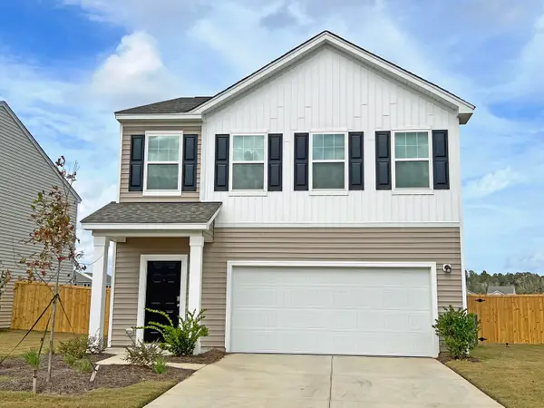 1207 Carriage Wood Circle, Ridgeville, SC 29472
