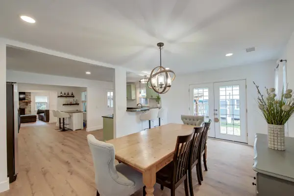 843 Trent Street, Charleston, SC 29414