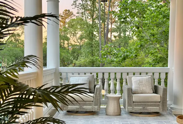 144 Fairbanks Oak Alley #2b, Daniel Island, SC 29492