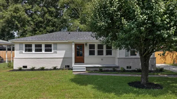 1353 Memory Lane, Charleston, SC 29407