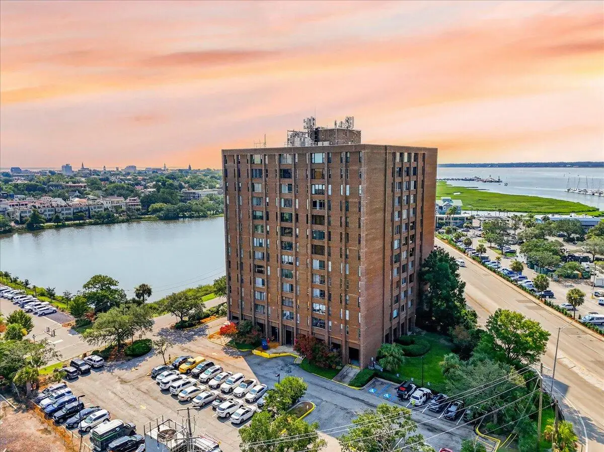 14 Lockwood Drive #Apt 10i, Charleston, SC 29401 - #1