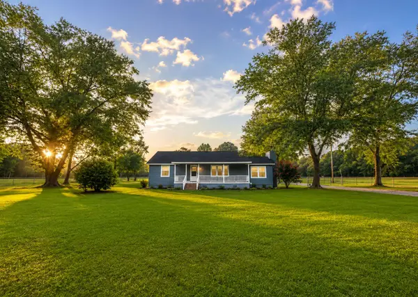 1775 Old Gilliard Road, Ridgeville, SC 29472