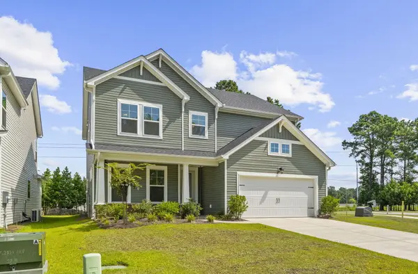153 Winding Grove Lane, Moncks Corner, SC 29461