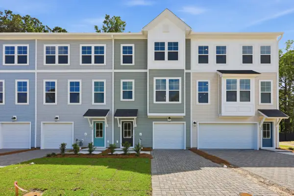 132 Fernbank Court, Johns Island, SC 29455